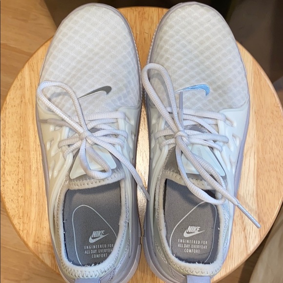 NIKE acalme shoes - Picture 2 of 4